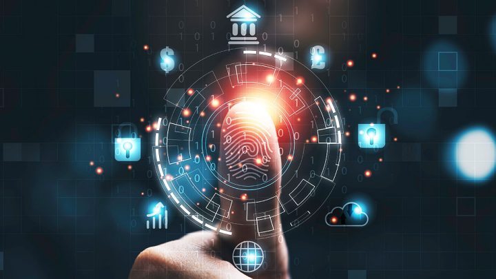 Aspectos legales y de privacidad en el uso de historias reales de clientes